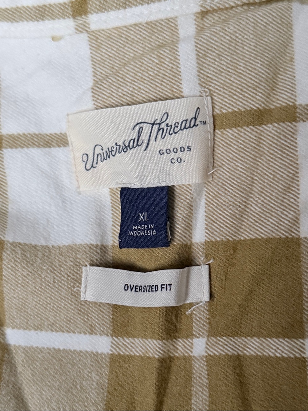 Universal Thread Plaid Button-Down Oversized Fit Flannel Shirt - XL - Picture 3 of 5
